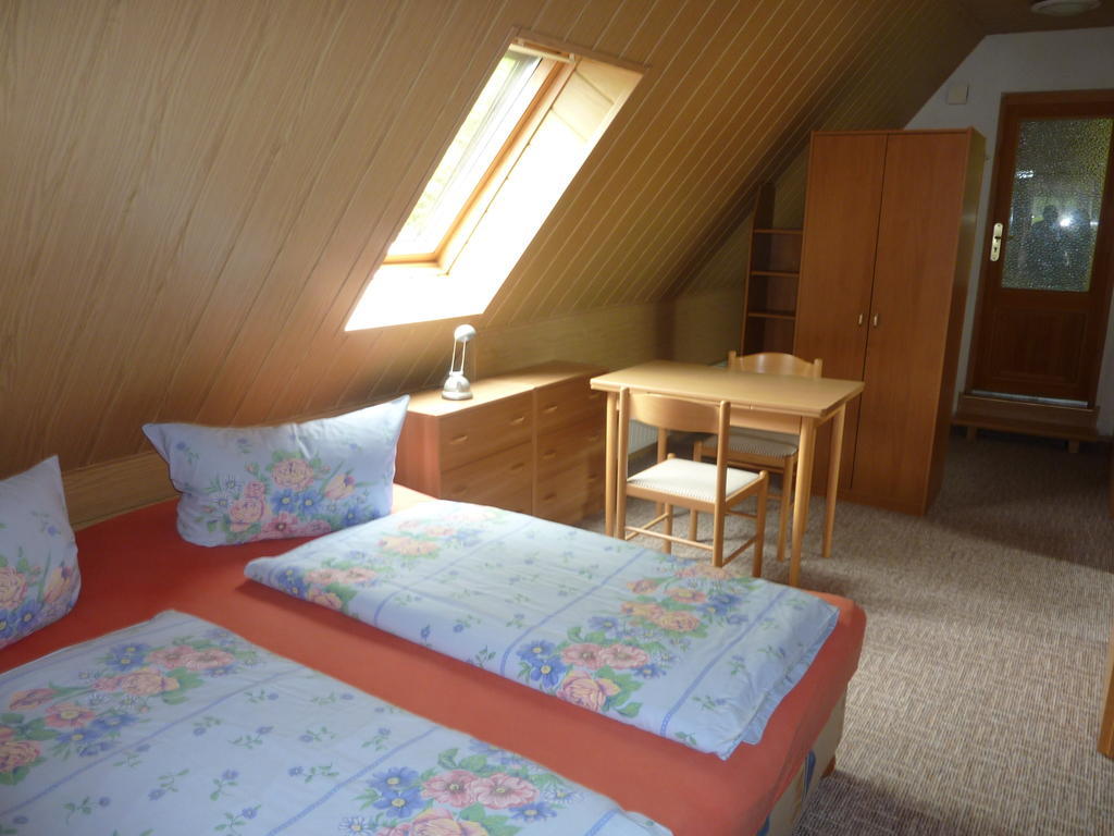 Gaestehaus Gauernitzer Hof Meißen Kamer foto